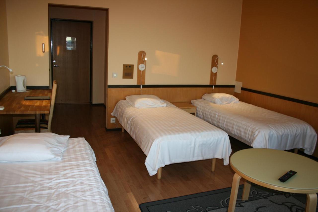 Hotel Palomestari เกมี ภายนอก รูปภาพ